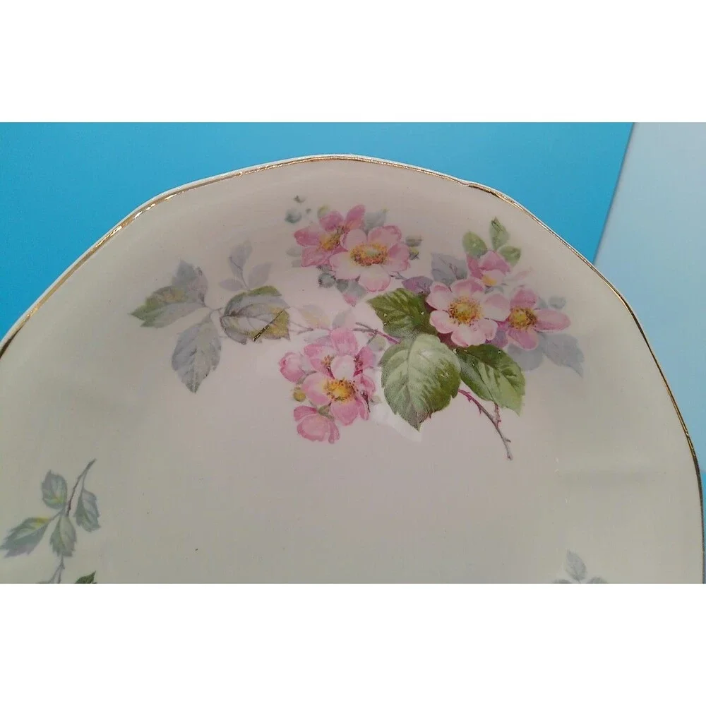 Victoria Dinnerware Maywood Warranted 22K Gold Trim Soup Bowl